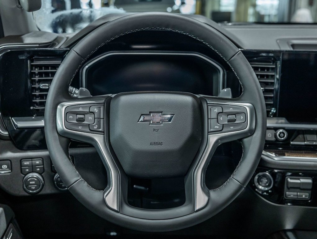 2026 Chevrolet Silverado 1500 in St-Jérôme, Quebec - 13 - w1024h768px