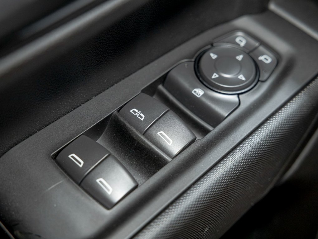 Chevrolet Silverado 1500  2026 à St-Jérôme, Québec - 24 - w1024h768px