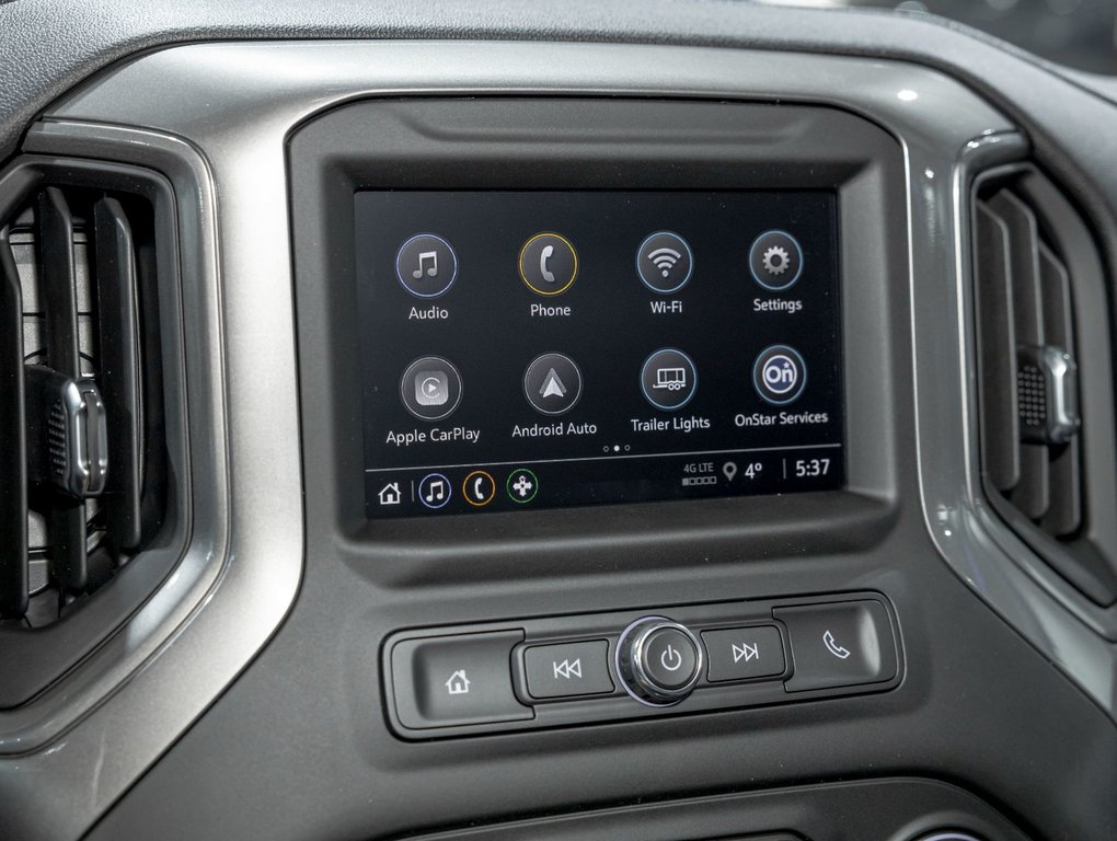 Chevrolet Silverado 1500  2026 à St-Jérôme, Québec - 16 - w1024h768px