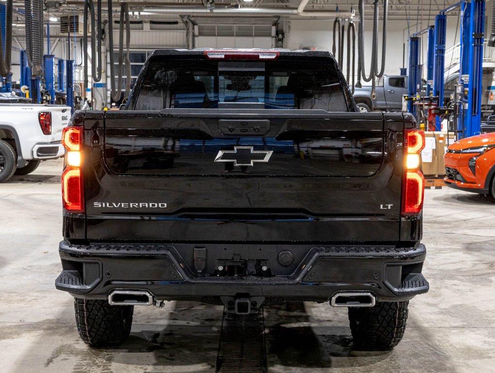 Chevrolet Silverado 1500  2026 à St-Jérôme, Québec - 8 - w1024h768px
