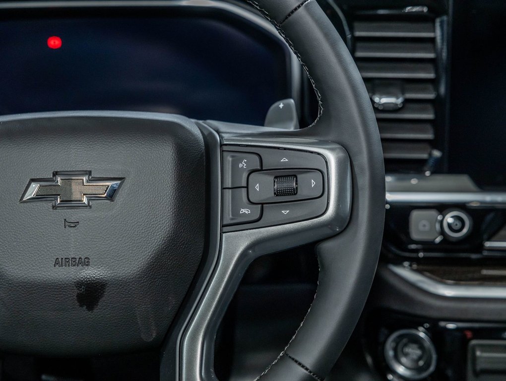 2026 Chevrolet Silverado 1500 in St-Jérôme, Quebec - 16 - w1024h768px