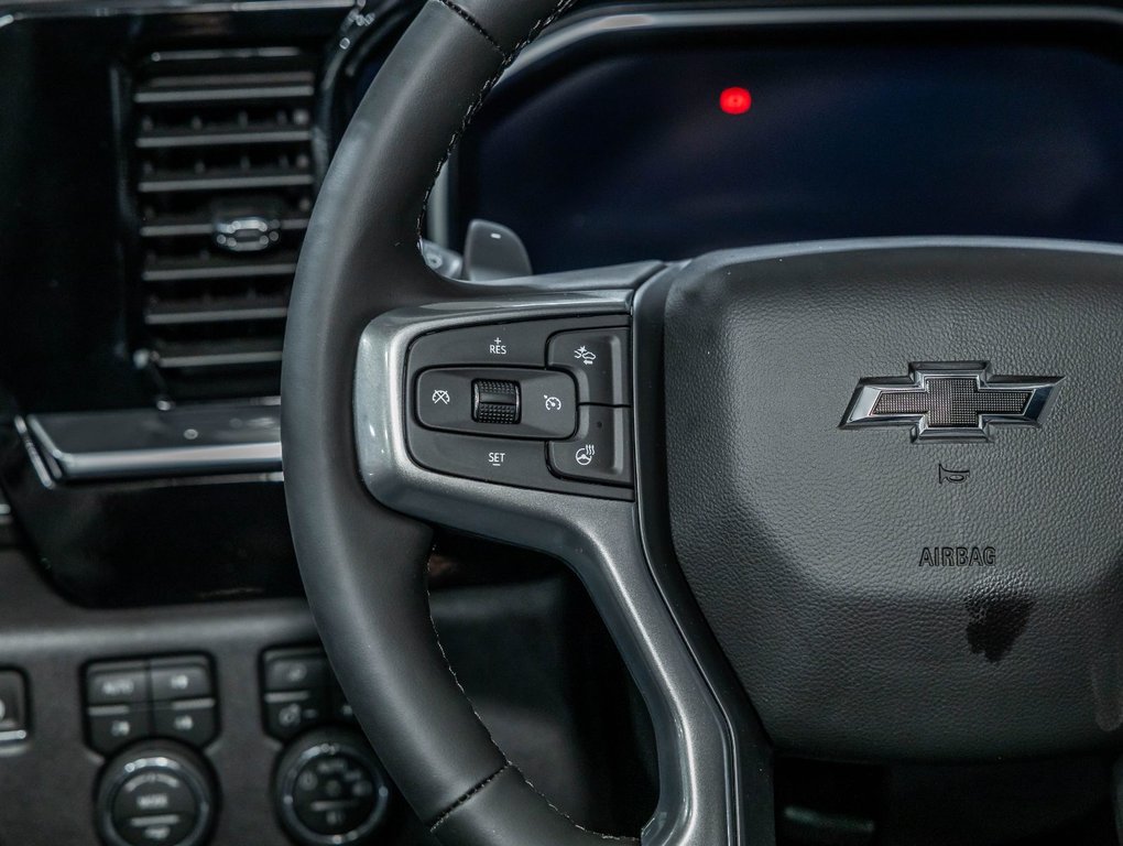 2026 Chevrolet Silverado 1500 in St-Jérôme, Quebec - 15 - w1024h768px