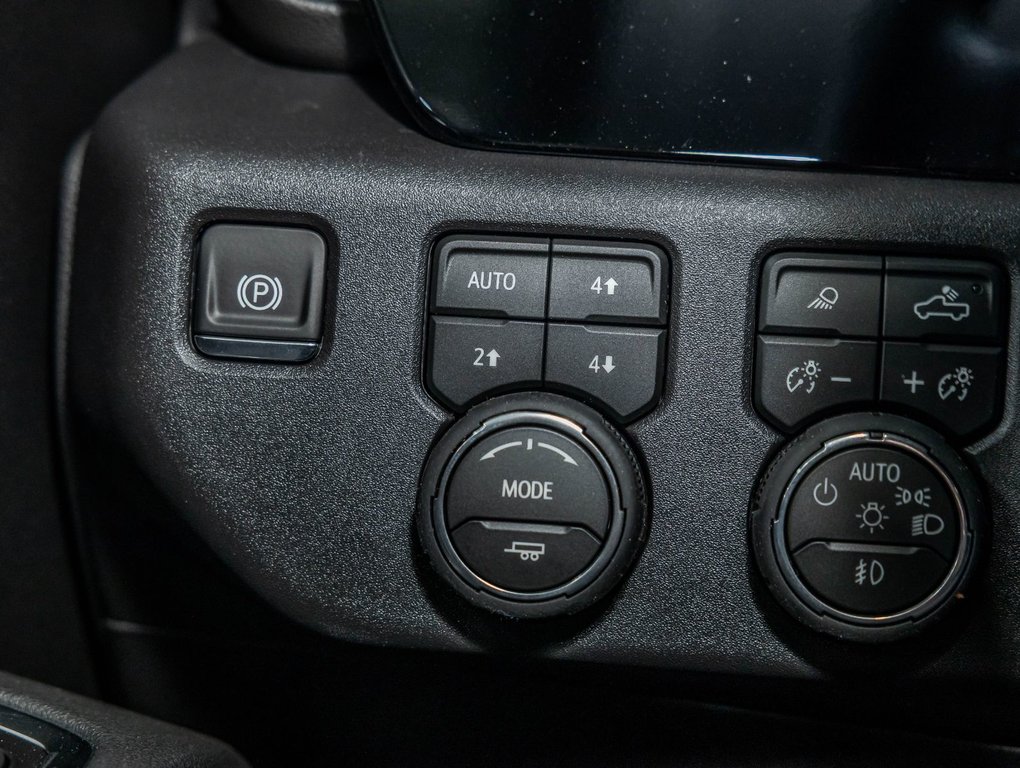 2026 Chevrolet Silverado 1500 in St-Jérôme, Quebec - 24 - w1024h768px