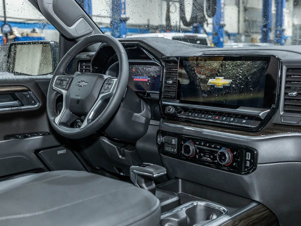 2026 Chevrolet Silverado 1500 in St-Jérôme, Quebec - 30 - w1024h768px