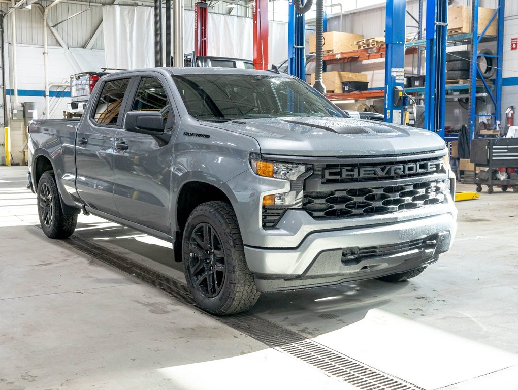 2026 Chevrolet Silverado 1500 in St-Jérôme, Quebec - 9 - w1024h768px