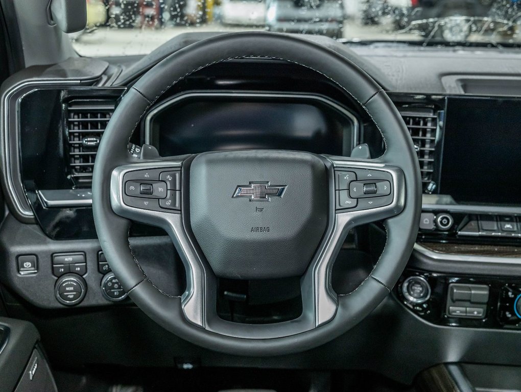 2026 Chevrolet Silverado 1500 in St-Jérôme, Quebec - 13 - w1024h768px