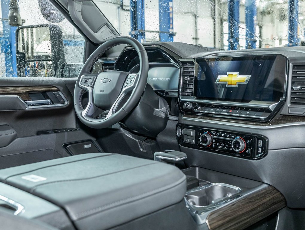2026 Chevrolet Silverado 1500 in St-Jérôme, Quebec - 30 - w1024h768px