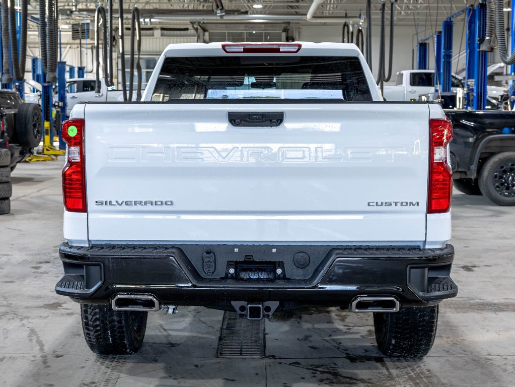 Chevrolet Silverado 1500  2026 à St-Jérôme, Québec - 6 - w1024h768px
