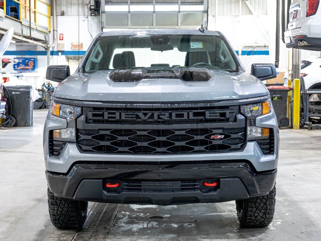 Chevrolet Silverado 1500  2026 à St-Jérôme, Québec - 2 - w1024h768px