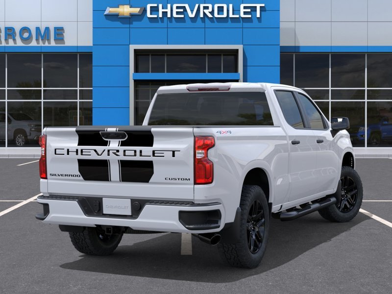 2026 Chevrolet Silverado 1500 in St-Jérôme, Quebec - 4 - w1024h768px