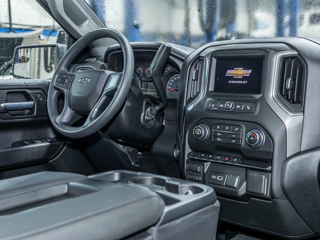 Chevrolet Silverado 1500  2026 à St-Jérôme, Québec - 27 - w1024h768px