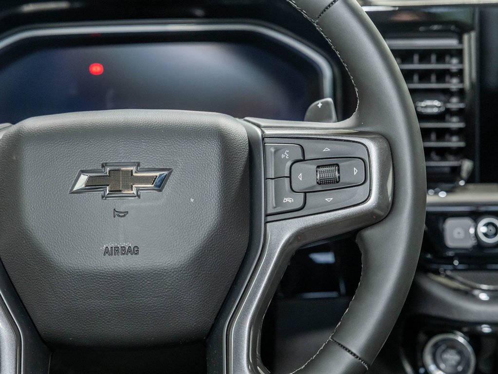 2026 Chevrolet Silverado 1500 in St-Jérôme, Quebec - 16 - w1024h768px