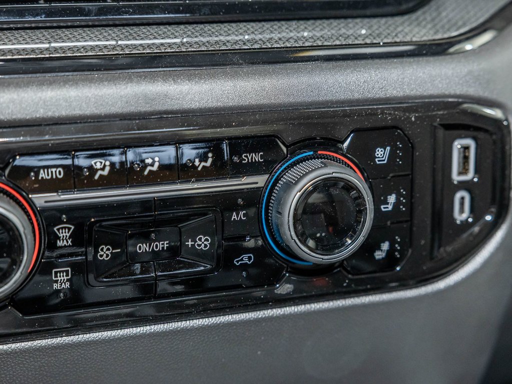 2026 Chevrolet Silverado 1500 in St-Jérôme, Quebec - 24 - w1024h768px