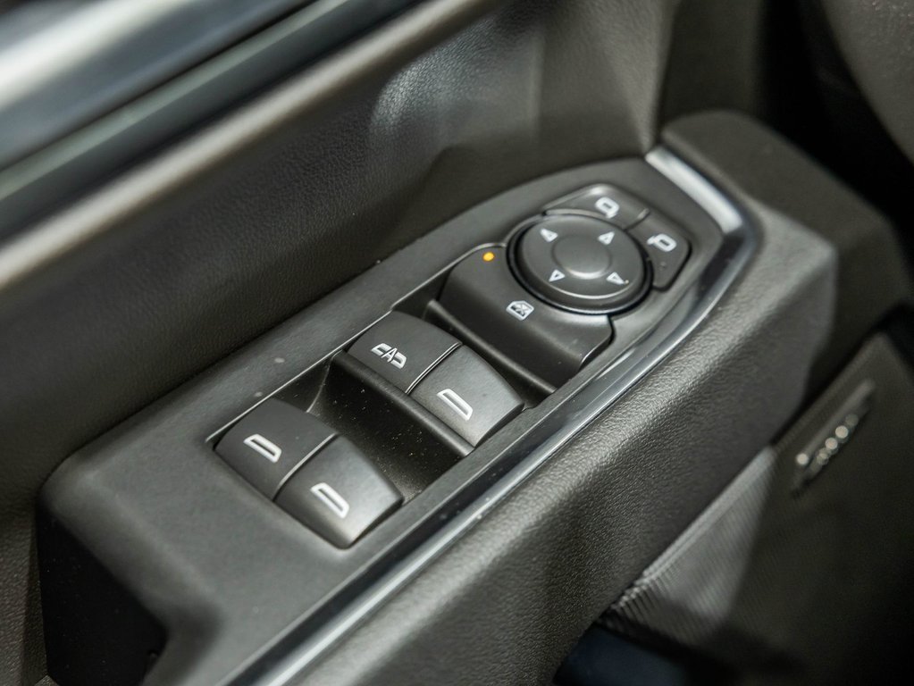 2026 Chevrolet Silverado 1500 in St-Jérôme, Quebec - 27 - w1024h768px