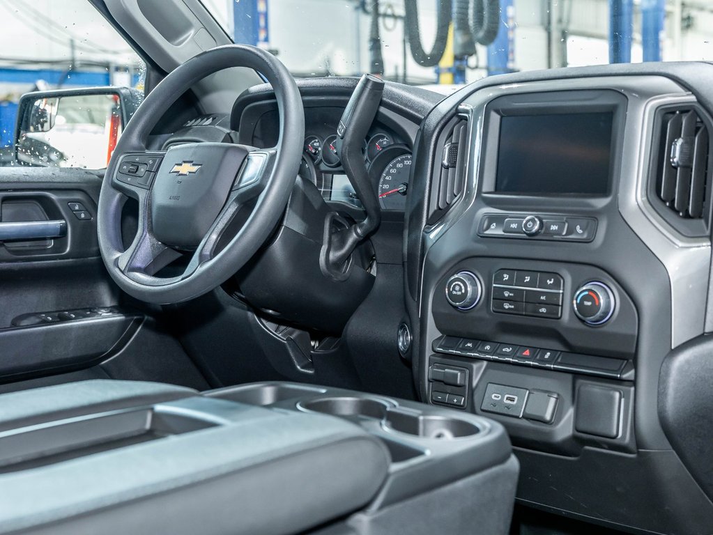 Chevrolet Silverado 1500  2026 à St-Jérôme, Québec - 27 - w1024h768px