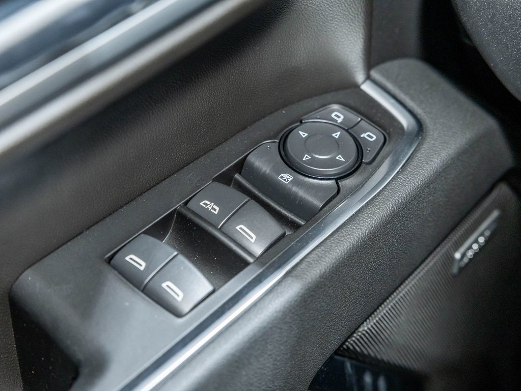 Chevrolet Silverado 1500  2026 à St-Jérôme, Québec - 27 - w1024h768px