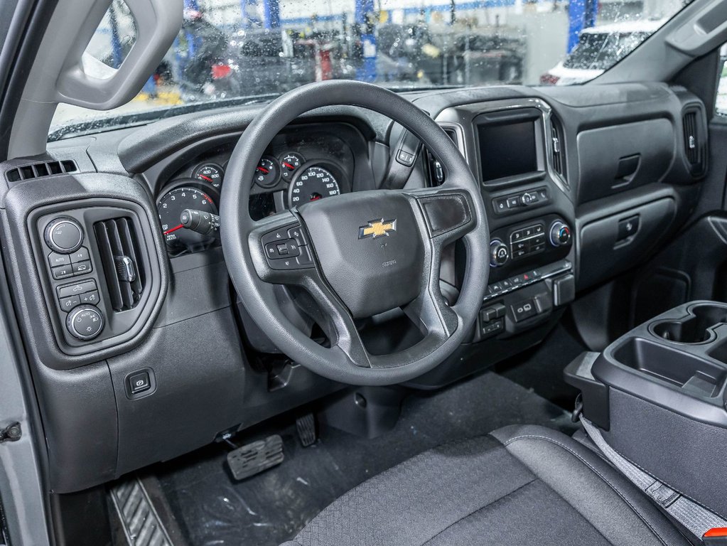 Chevrolet Silverado 1500  2026 à St-Jérôme, Québec - 11 - w1024h768px