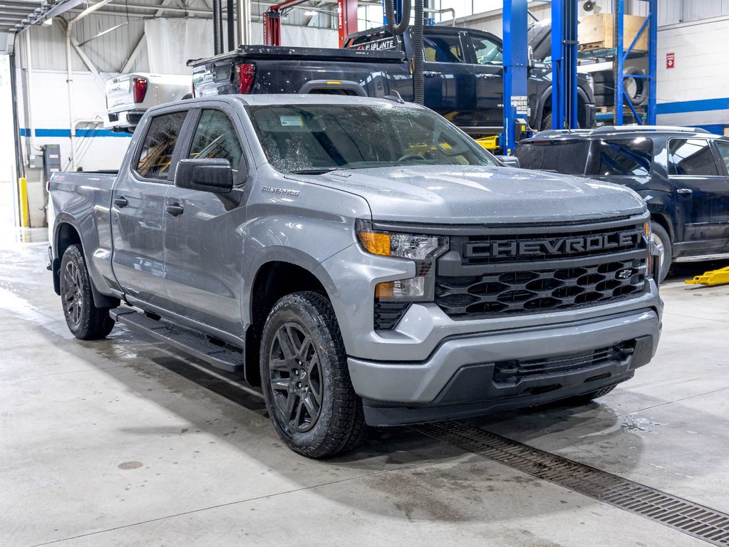 Chevrolet Silverado 1500  2026 à St-Jérôme, Québec - 9 - w1024h768px