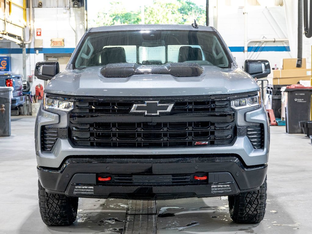Chevrolet Silverado 1500  2026 à St-Jérôme, Québec - 2 - w1024h768px