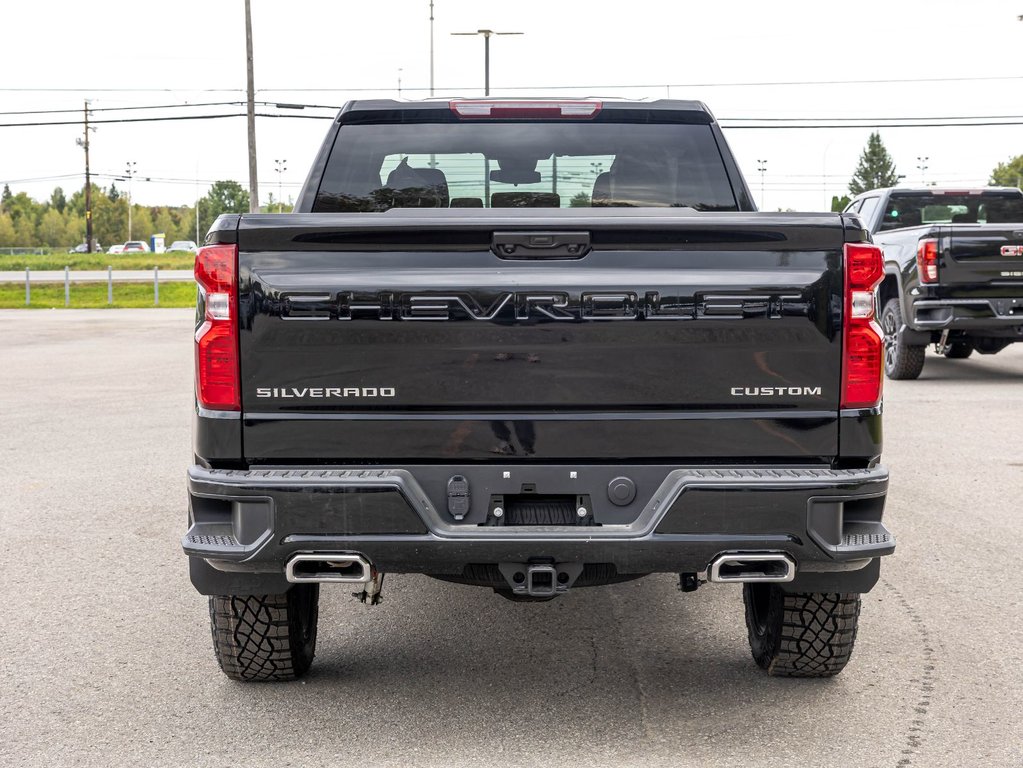 2026 Chevrolet Silverado 1500 in St-Jérôme, Quebec - 6 - w1024h768px