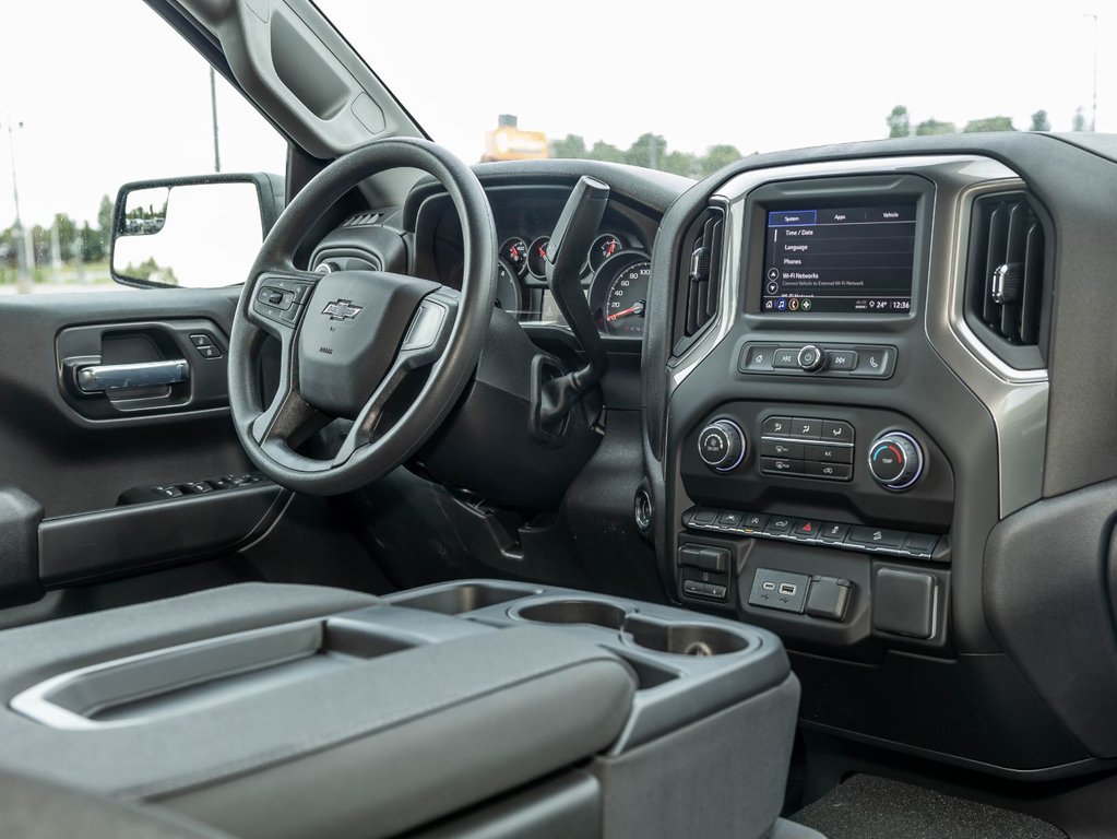 2026 Chevrolet Silverado 1500 in St-Jérôme, Quebec - 28 - w1024h768px