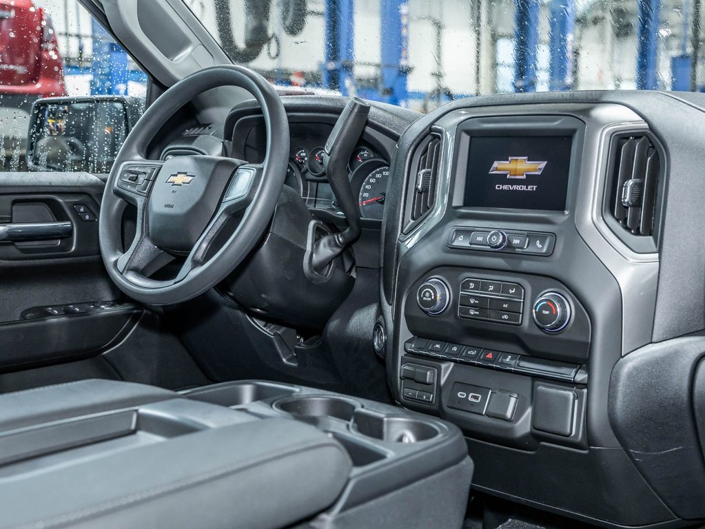 Chevrolet Silverado 1500  2026 à St-Jérôme, Québec - 27 - w1024h768px