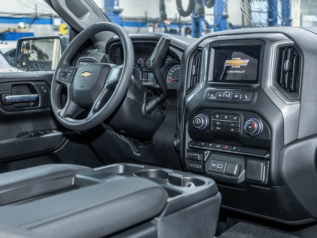 2026 Chevrolet Silverado 1500 in St-Jérôme, Quebec - 27 - w1024h768px