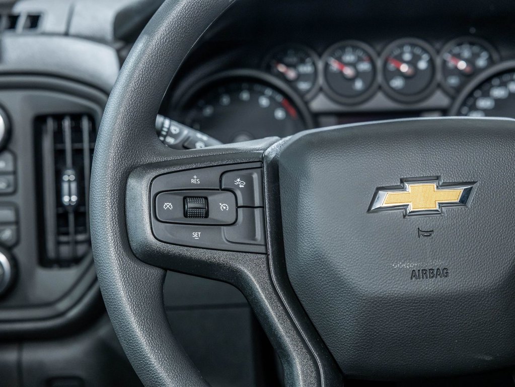 2026 Chevrolet Silverado 1500 in St-Jérôme, Quebec - 13 - w1024h768px