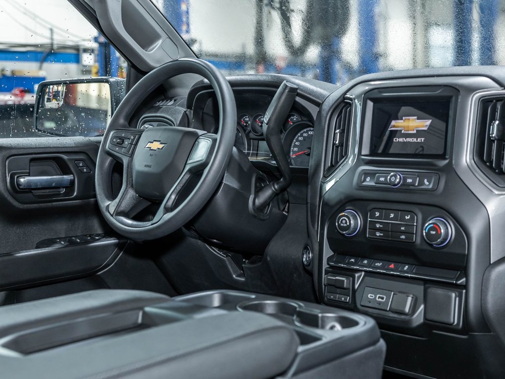 2026 Chevrolet Silverado 1500 in St-Jérôme, Quebec - 28 - w1024h768px