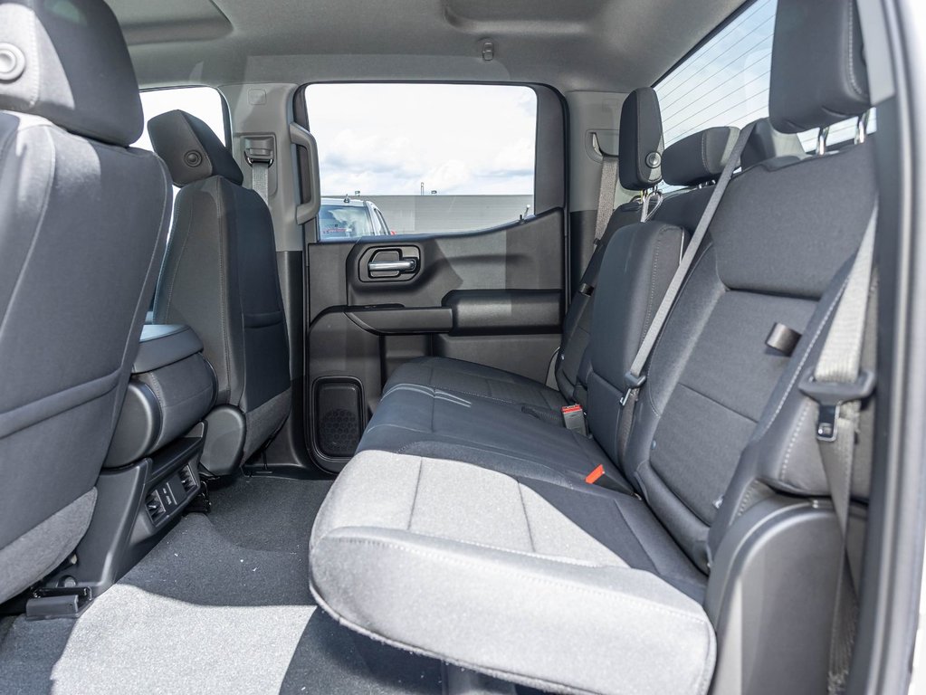 2026 Chevrolet Silverado 1500 in St-Jérôme, Quebec - 29 - w1024h768px