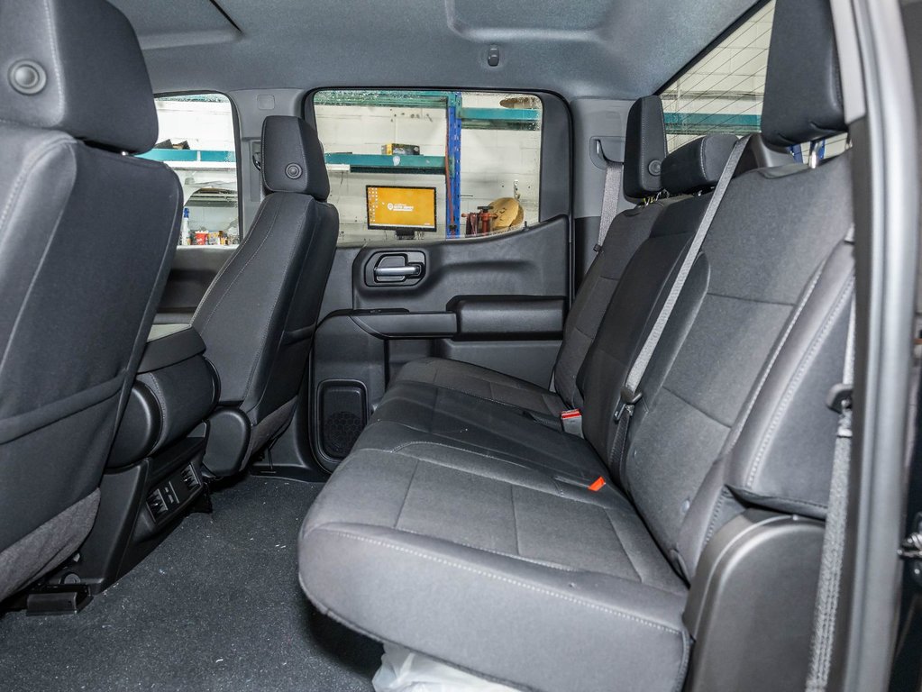 2026 Chevrolet Silverado 1500 in St-Jérôme, Quebec - 29 - w1024h768px