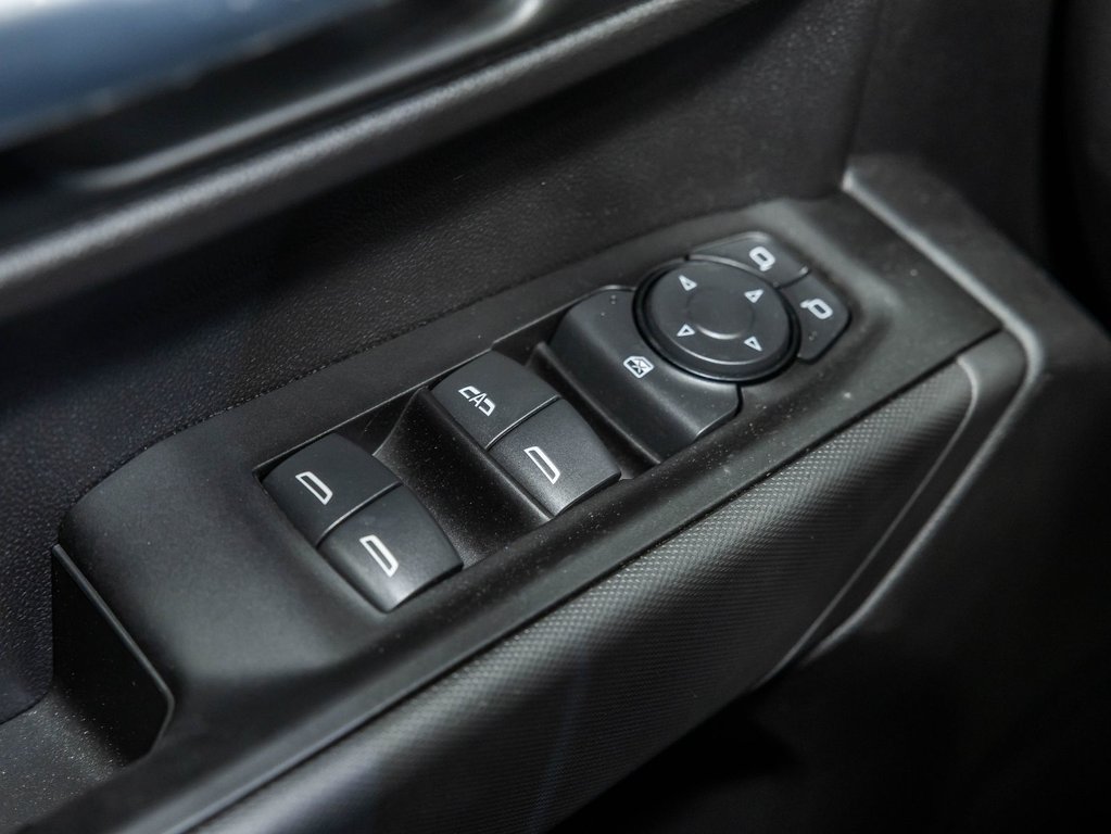 2026 Chevrolet Silverado 1500 in St-Jérôme, Quebec - 25 - w1024h768px