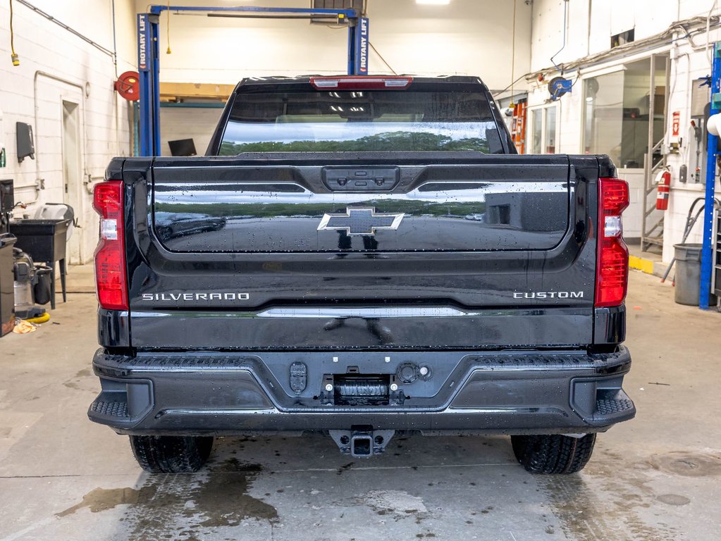 2026 Chevrolet Silverado 1500 in St-Jérôme, Quebec - 6 - w1024h768px