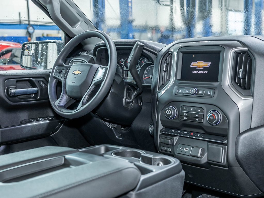 Chevrolet Silverado 1500  2026 à St-Jérôme, Québec - 28 - w1024h768px