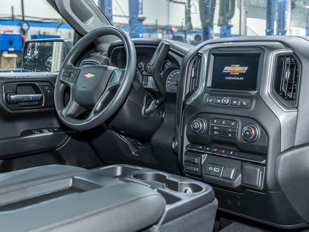 Chevrolet Silverado 1500  2026 à St-Jérôme, Québec - 27 - w1024h768px