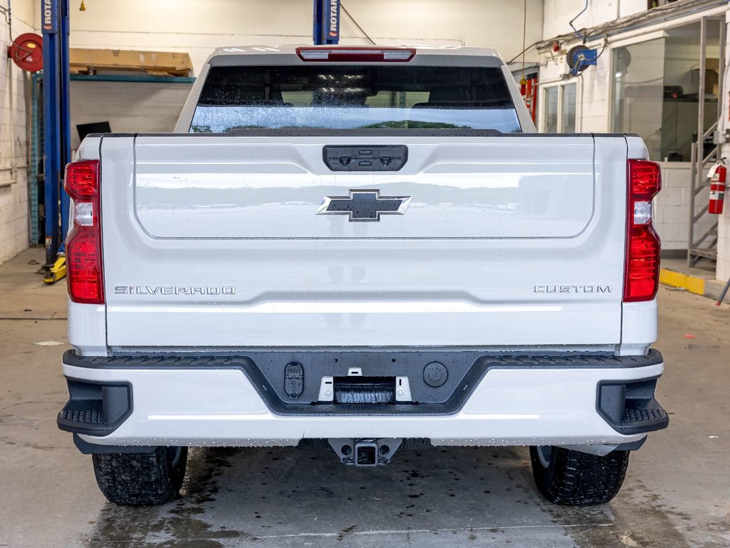Chevrolet Silverado 1500  2026 à St-Jérôme, Québec - 6 - w1024h768px