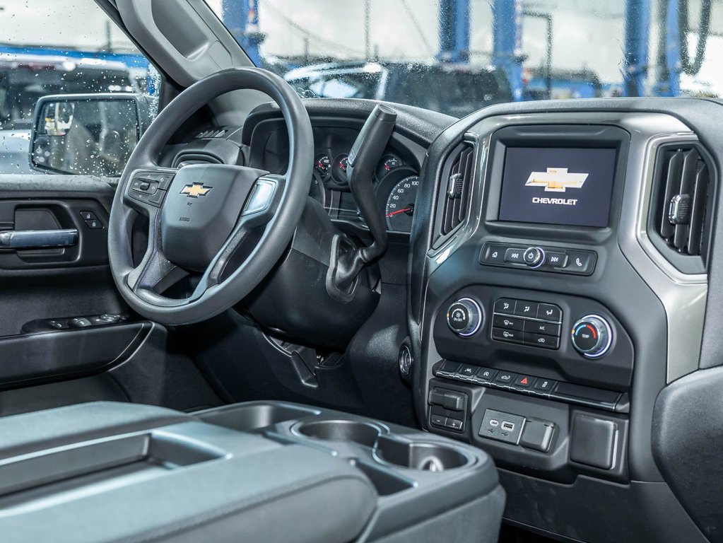 Chevrolet Silverado 1500  2026 à St-Jérôme, Québec - 27 - w1024h768px