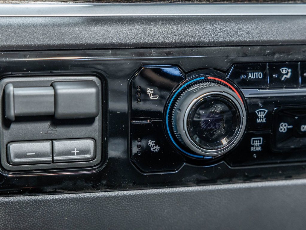 2026 Chevrolet Silverado 1500 in St-Jérôme, Quebec - 23 - w1024h768px