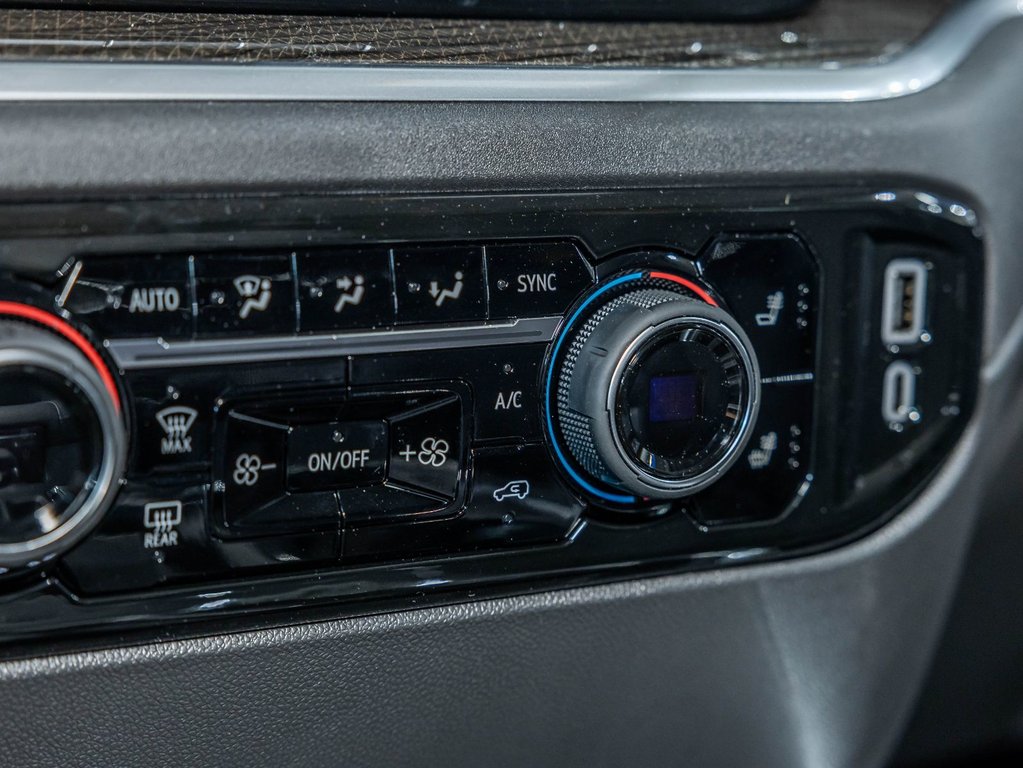2026 Chevrolet Silverado 1500 in St-Jérôme, Quebec - 23 - w1024h768px