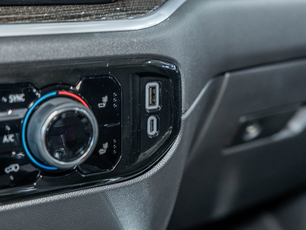 2026 Chevrolet Silverado 1500 in St-Jérôme, Quebec - 29 - w1024h768px