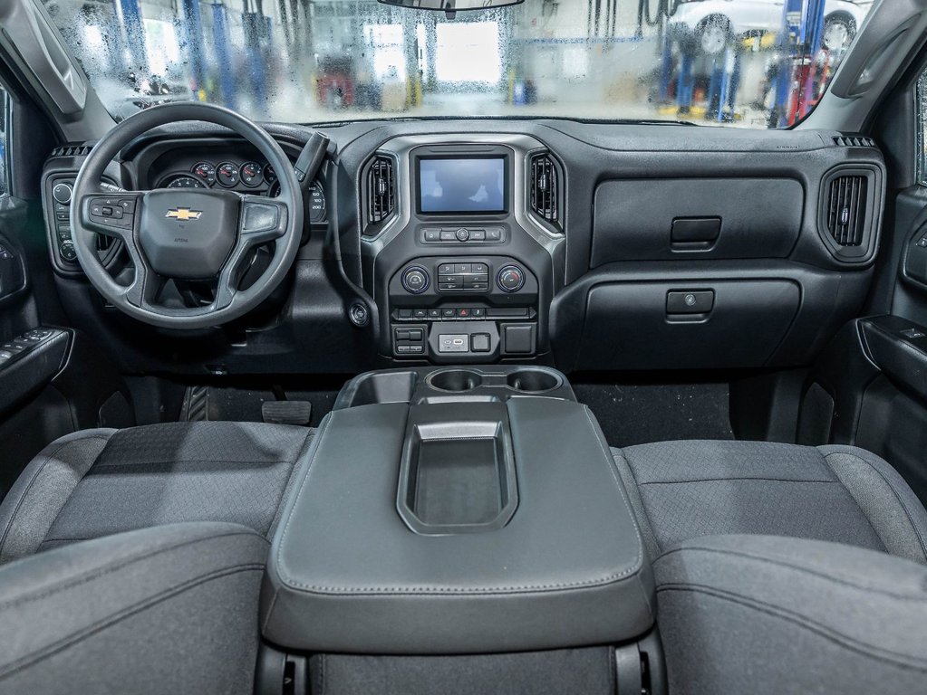 2026 Chevrolet Silverado 1500 in St-Jérôme, Quebec - 4 - w1024h768px