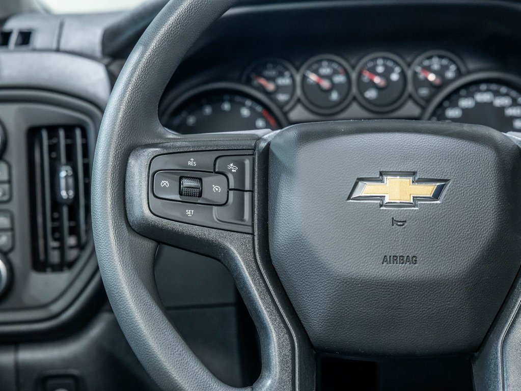 2026 Chevrolet Silverado 1500 in St-Jérôme, Quebec - 13 - w1024h768px