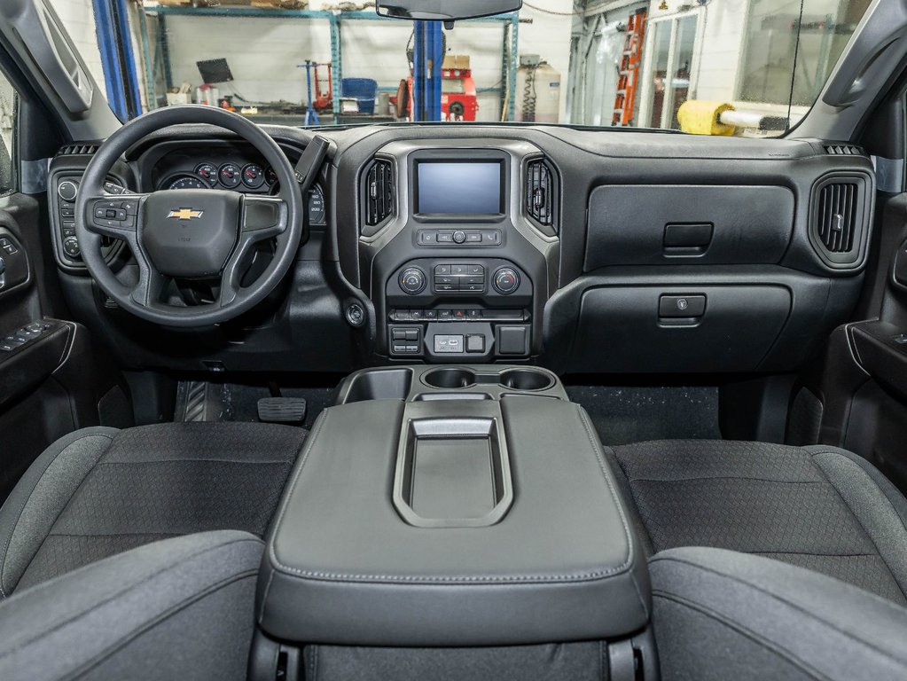 2026 Chevrolet Silverado 1500 in St-Jérôme, Quebec - 4 - w1024h768px
