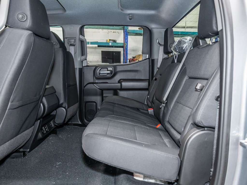 2026 Chevrolet Silverado 1500 in St-Jérôme, Quebec - 29 - w1024h768px