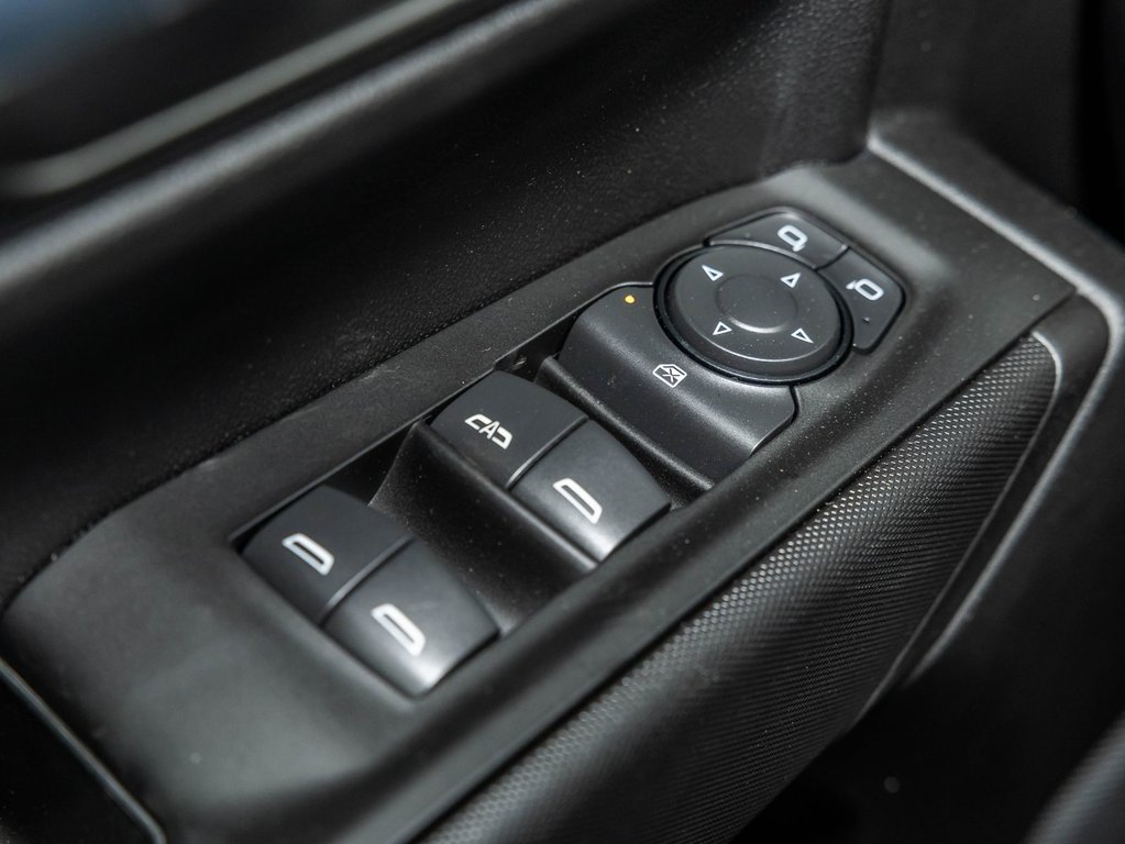 2026 Chevrolet Silverado 1500 in St-Jérôme, Quebec - 25 - w1024h768px