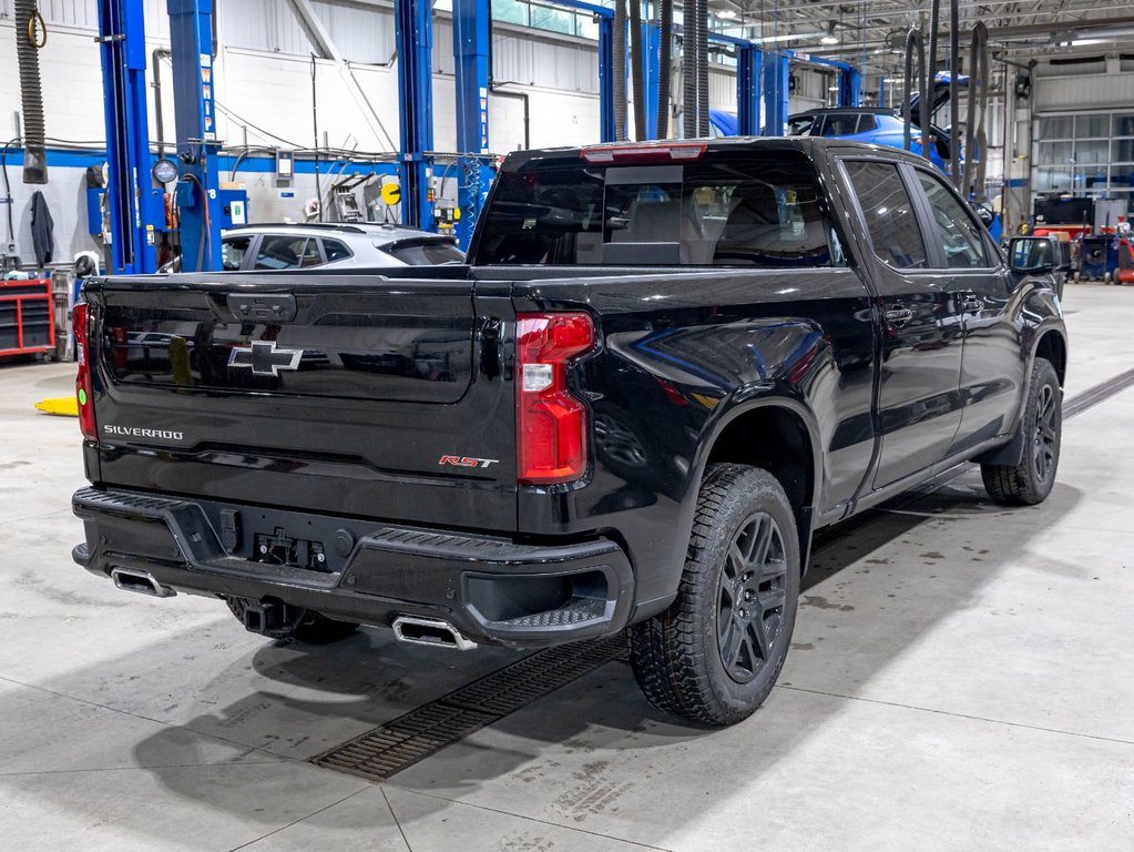 2026 Chevrolet Silverado 1500 in St-Jérôme, Quebec - 9 - w1024h768px