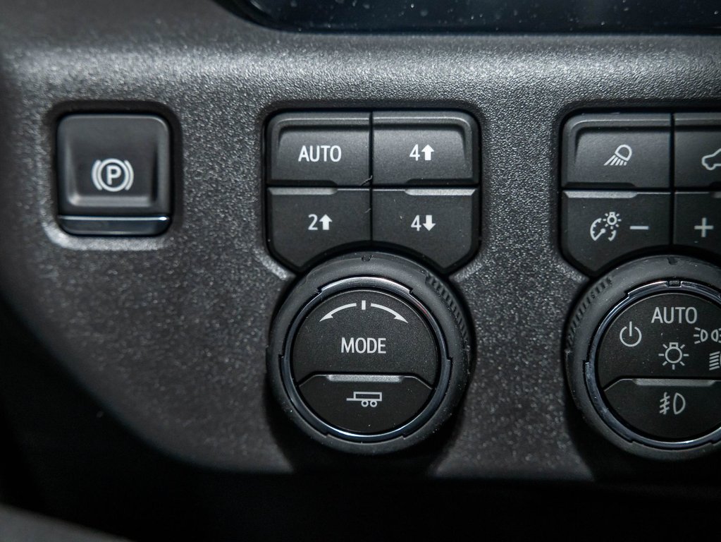 2026 Chevrolet Silverado 1500 in St-Jérôme, Quebec - 24 - w1024h768px
