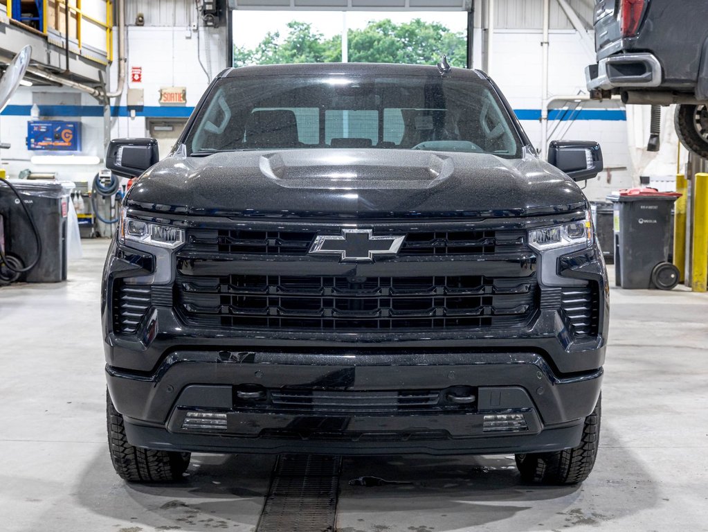 2026 Chevrolet Silverado 1500 in St-Jérôme, Quebec - 2 - w1024h768px