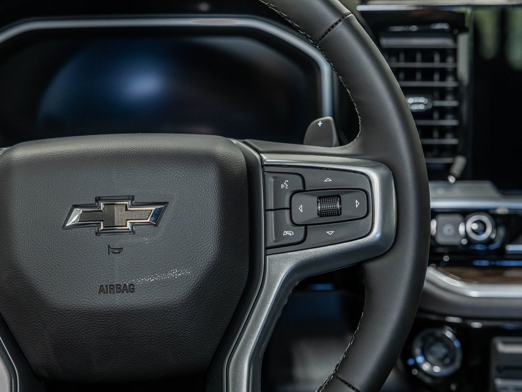 2026 Chevrolet Silverado 1500 in St-Jérôme, Quebec - 16 - w1024h768px