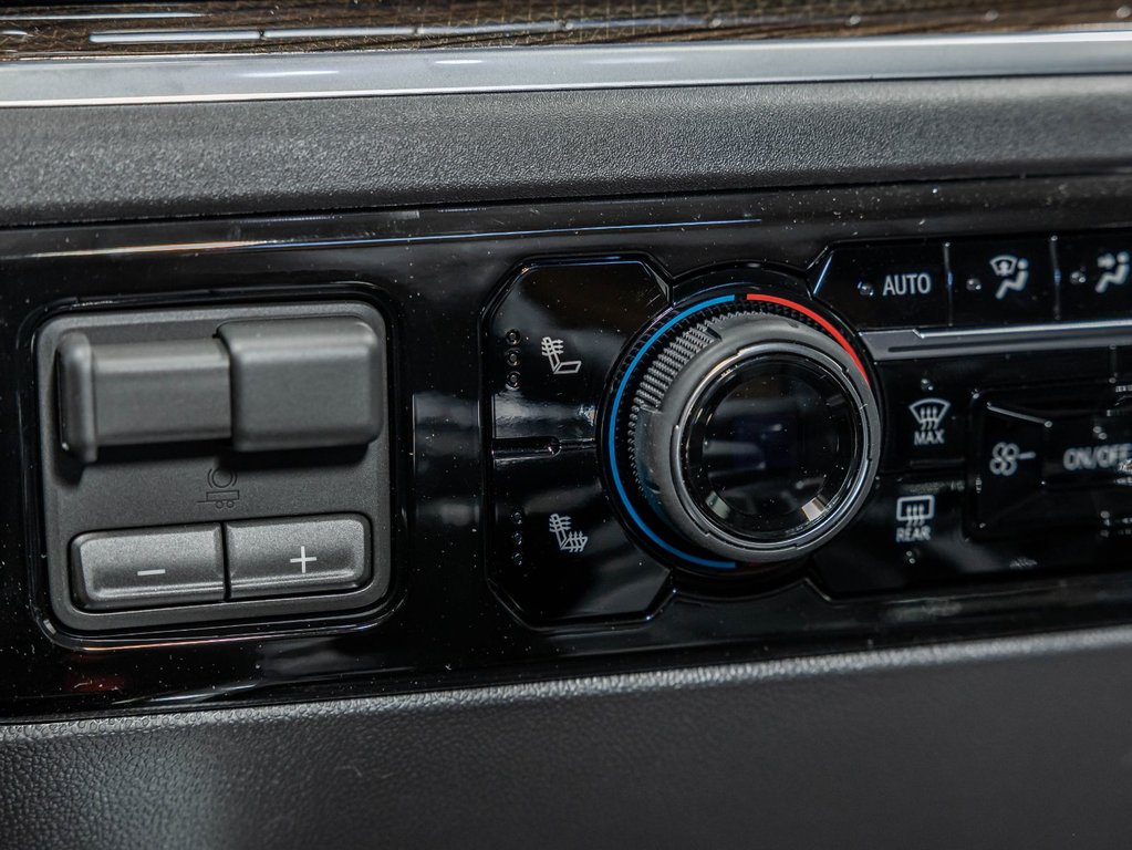 2026 Chevrolet Silverado 1500 in St-Jérôme, Quebec - 22 - w1024h768px
